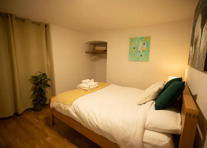 Base78, Your Place In Bristoi, Close To Station, Harbourside & City